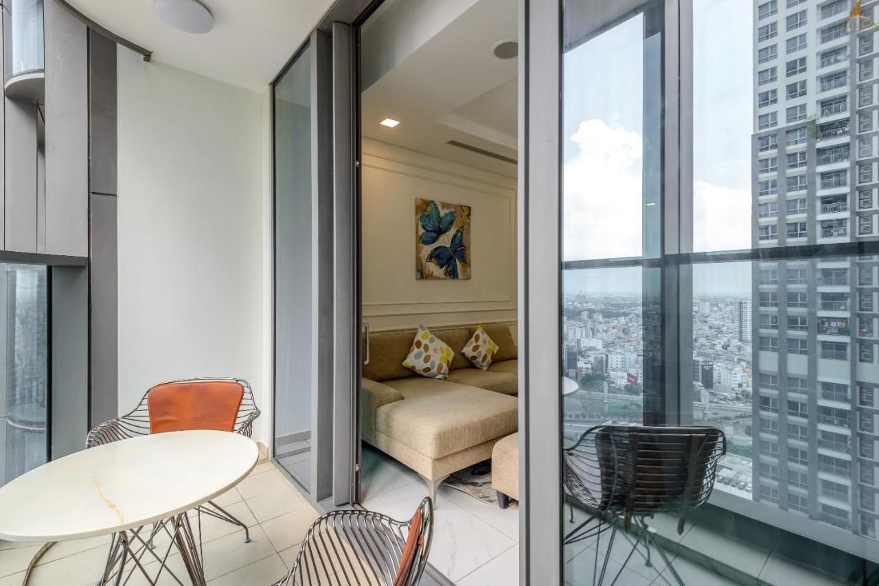 Hilton Residence - Landmark 81 Vinhomes Central Park Ho Chi Minh City Exterior photo